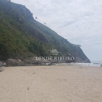 Casa na praia a venda em ilhabela