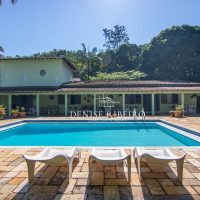 Casa com piscina em Ilhabela - Região Norte