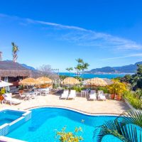 Casa na praia em ilhabela